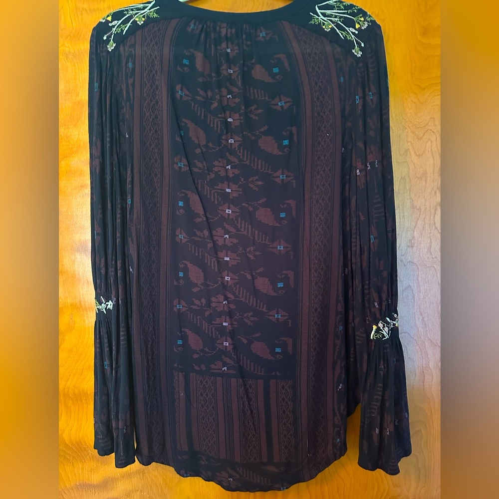 Lucky Brand Black Burgundy with Floral Embroidery Bell Sleeve Blouse, size L - Picture 2 of 5